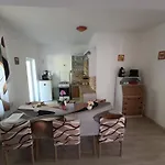 بيت للعطل Ecowood Family Ostoros