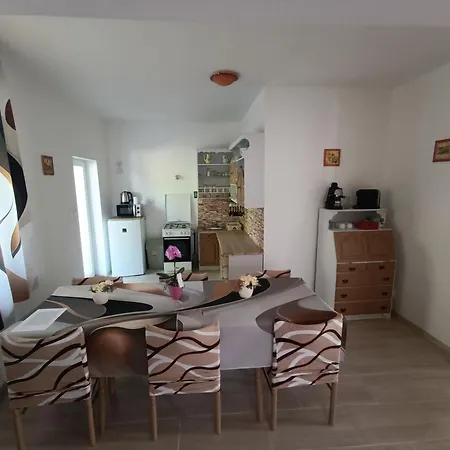 Prázdninový dům Ecowood Family Ostoros