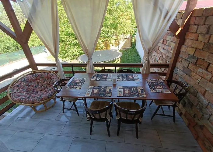 Feriehus Ecowood Family Ostoros