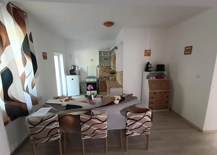 Feriehus Ecowood Family Ostoros